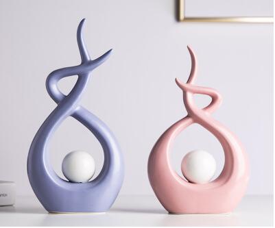 Ceramic Lover Shape Desktop Decor