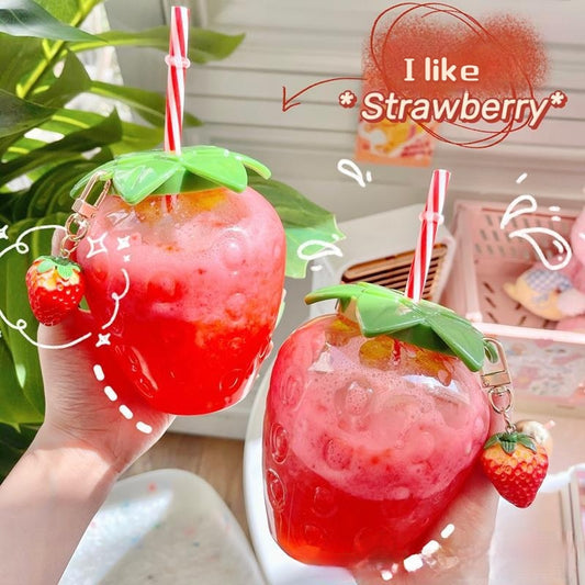 Summer cartoon kawaii strawberry straw plastic water cup/ water bottle. Suitable for girls party